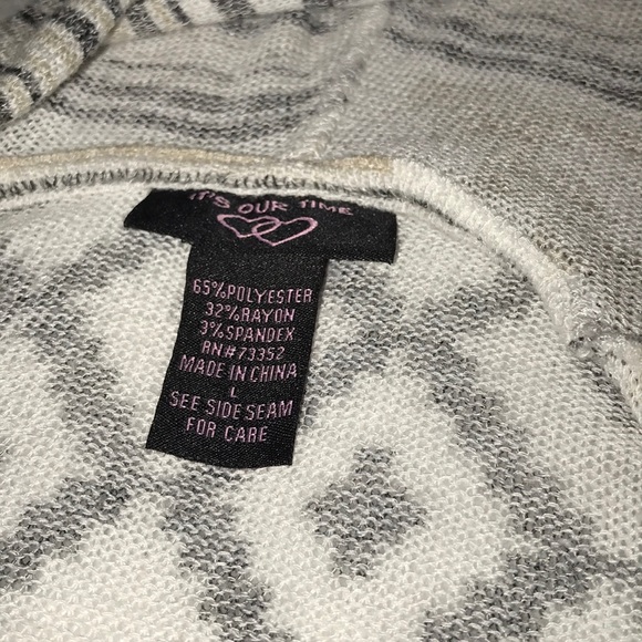 Tribal print cardigan - Picture 2 of 2